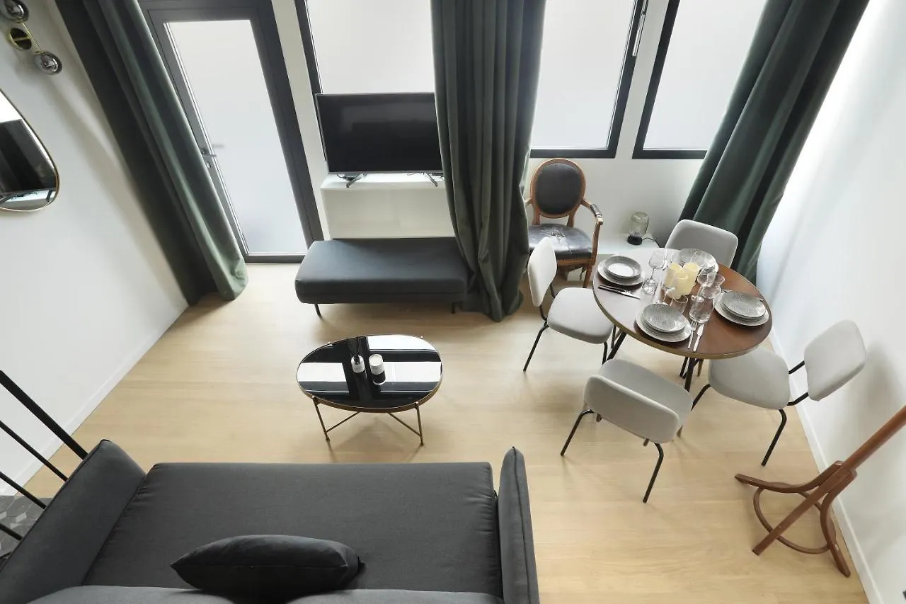 Apartment Saint Germain Des Pres By Studio Prestige Paris